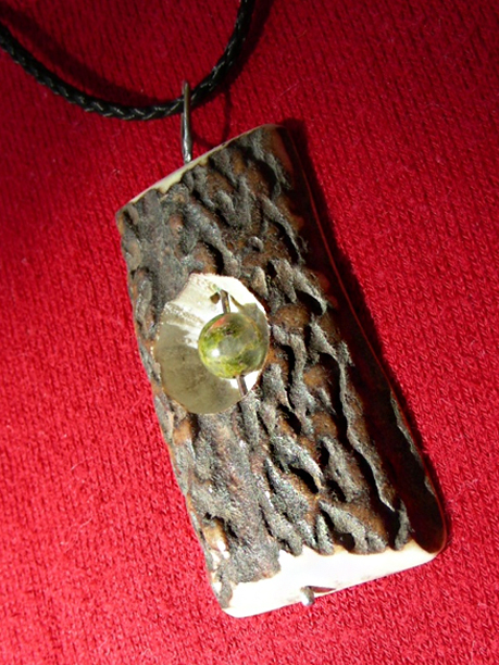 Schmuck aus Rothirschgeweih Made by Dr. Scheibe