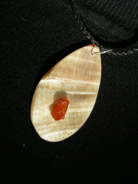 Schmuck aus Schafhorn Made by Dr. Scheibe