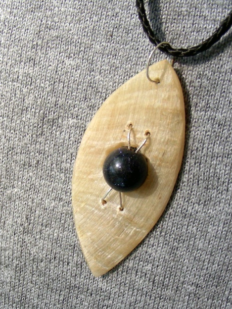 Schmuck aus Schafhorn Made by Dr. Scheibe