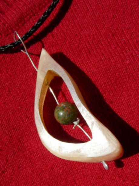 Schmuck aus Schafhorn Made by Dr. Scheibe